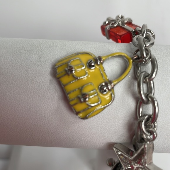 Silver Tone Macys Charm Bracelet. - Picture 8 of 13